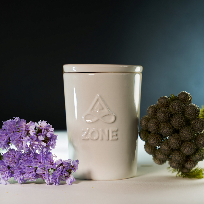 картинка Свеча в керамике Zone Interior Line "OHA" от магазина EMPIRE ZONE 