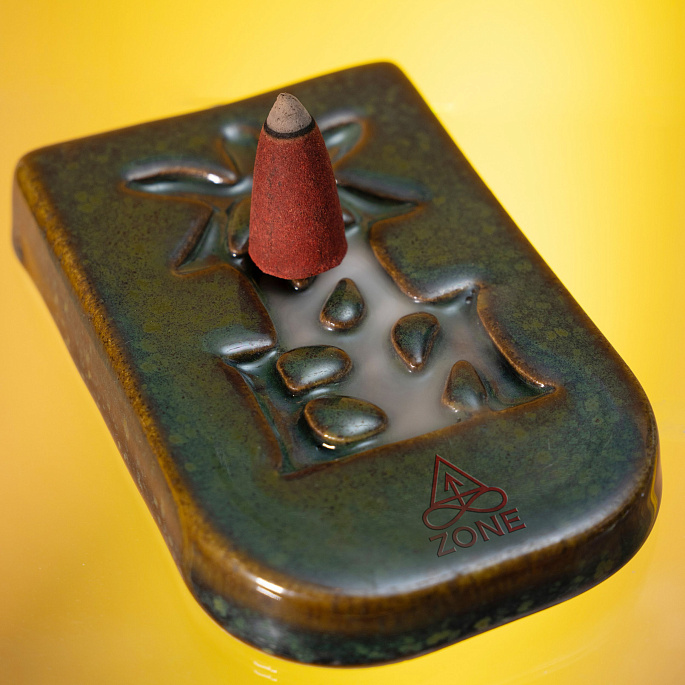 картинка Подставка Стелющийся дым. Живи от магазина EMPIRE ZONE 